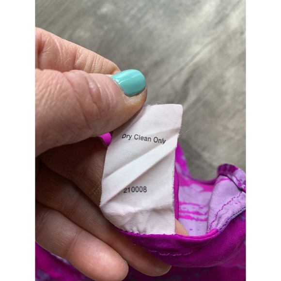 CAbi Top Size small Pink Purple Abstract Sleeveless Silk Blouse Career Dressy - Picture 15 of 15